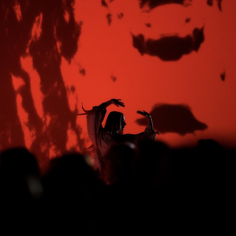 232323